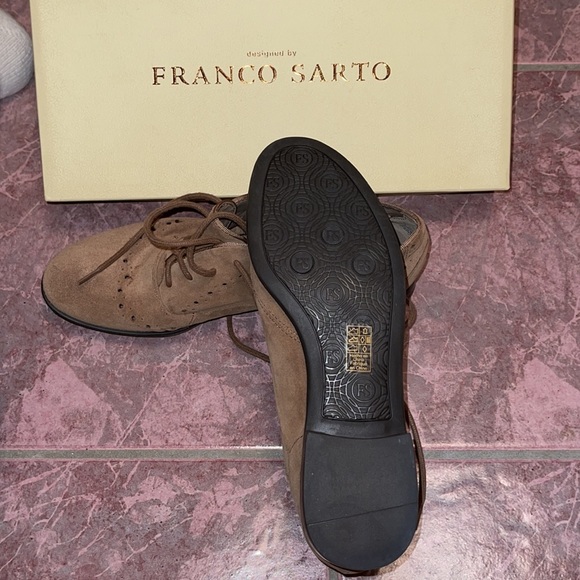 Franco Sarto woman’s brown shoes - Picture 3 of 4